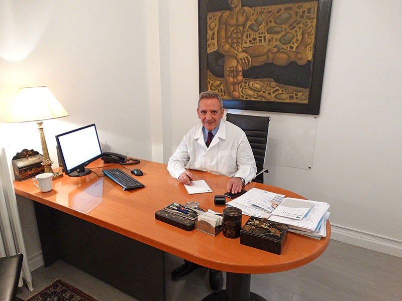 Δρ. Αθανάσιος Πετρίδης - Δερματολόγος - Αφροδισιολόγος